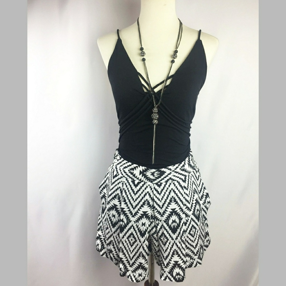 I.N. San Francisco Patterned Shorts